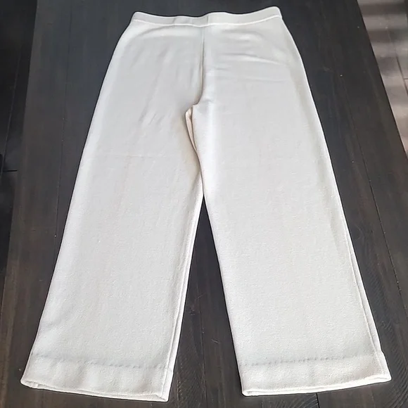 NWOT St.John Collection Ivory White Santana Knit Straight Leg Pants, size L - Picture 5 of 6